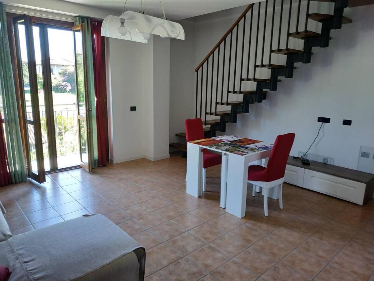 Marconi 45 Apartment Osmate Екстериор снимка